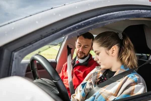 How to Apply for an International Driving Permit for Use in England